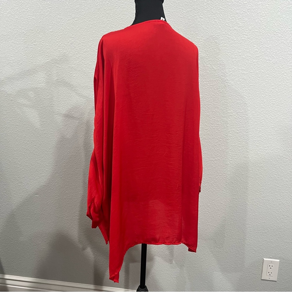 Glam Scarlet Elegance Blouse, V Neck oversized L - Picture 6 of 8
